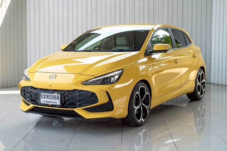 รถ MG MG3 1.5 X สี เหลือง