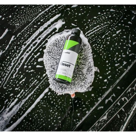 อุปกรณ์ล้างรถ CARPRO Reset แชมพูล้างรถชนิดเข้มข้นที่ถูกออกแบบมาสำหรับผิวงานเคลือบเซรามิก (500ml และ 1L)