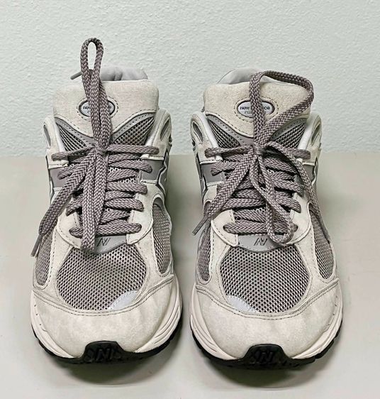 New balance 2002R เบอร์ 43 ยาว 27.5 cm สภาพดี รูปที่ 3