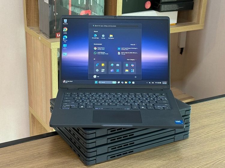 Latitude วินโดว์ 16 กิกะไบต์ อื่นๆ ใช่ Dell Pro 14 PC14250 l Core 5 120U SSD512GB RAM16GB DDR5 Win 11Pro คีย์ไฟ สินค้ามือสอง ประกันศูนย์ On-site ยาว ปรี้ด