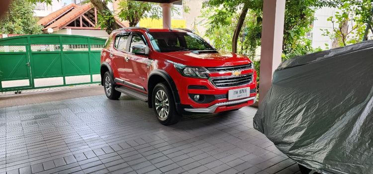 รถ Chevrolet Trailblazer 2.5 LTZ 4WD สี แดง
