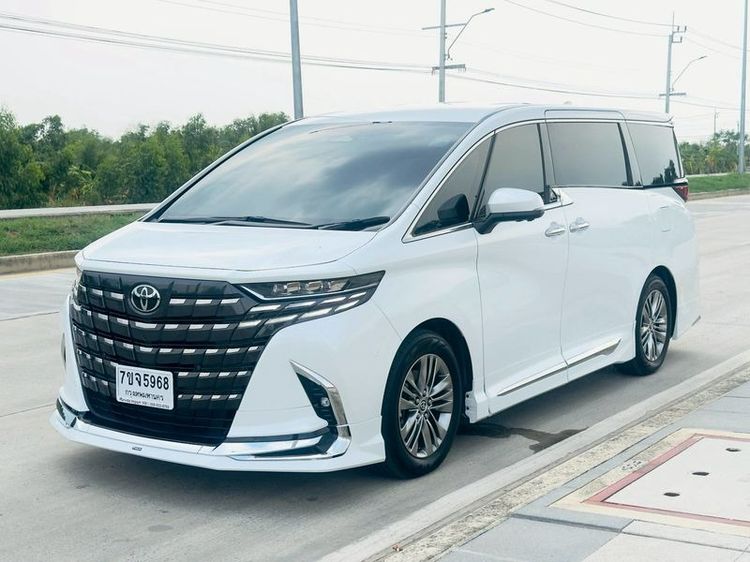 รถ Toyota Alphard 2.5 Hybrid สี ขาว