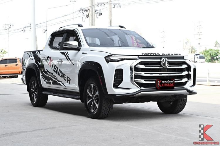รถ MG Extender 2.0 Grand X สี ขาว