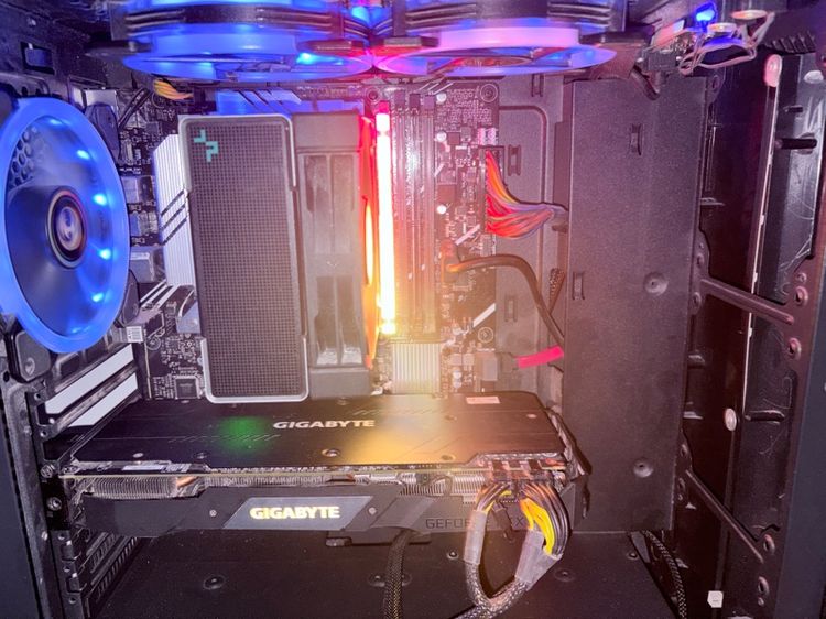 คอมมือ2 i512400f rtx2060 Ram 16gb ddr5 m.2 512gb