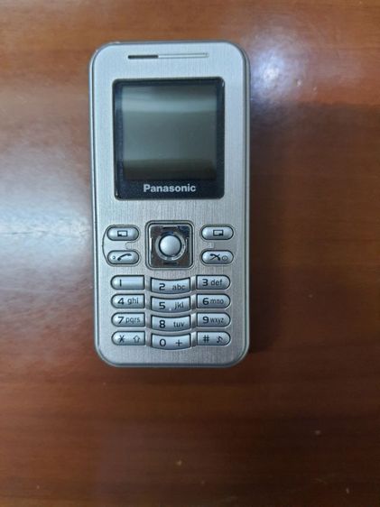 ยี่ห้ออื่นๆ ขายมือถือเก่า panasonic สภาพเยี่ยมเหมือนใหม่ ไม่มีสายชาร์จ แบตเสื่อมเพราะนานแล้ว เหมาะกับการสะสมไว้ดู หรือถ้าสามารถหาแบตสายชาร์จได้ ก็ใช้ได้