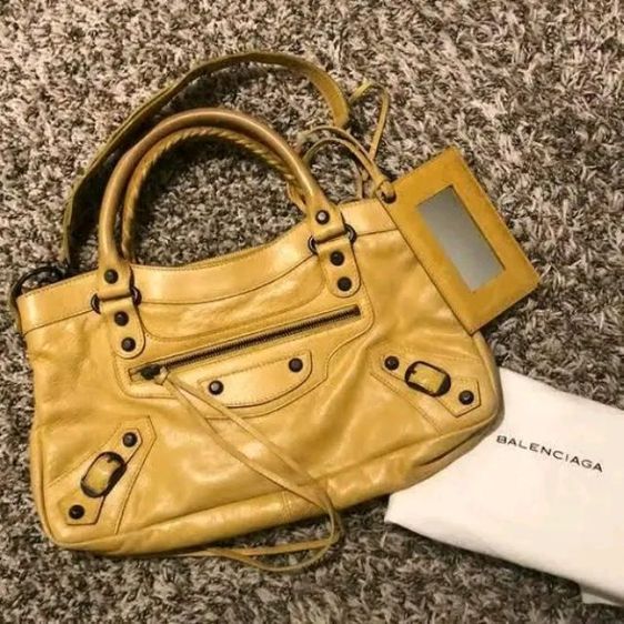 ไม่ระบุ เหลือง หนังแท้ อื่นๆ BALENCIAGA BAG 