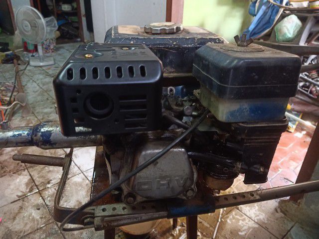 ขายเตรื่องเรือหางยาว 6.5 แรงพร้อมแท่นพร้อมหาง รูปที่ 2