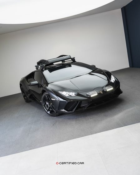 รถ Lamborghini รุ่นอื่นๆ รุ่นย่อยอื่นๆ สี ดำ