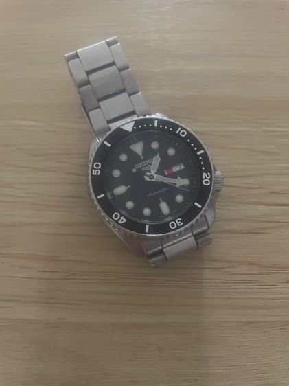 ดำ Seiko5sport