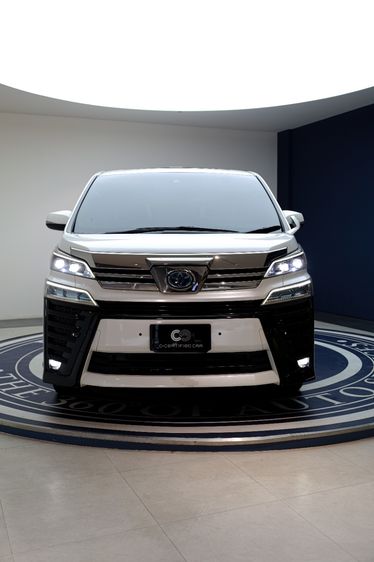 Toyota Vellfire 2021 2.5 HV X 4WD Utility-car ไฮบริด ไม่ติดแก๊ส เกียร์อัตโนมัติ ขาว รูปที่ 2