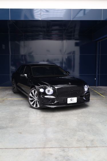 รถ Bentley Flying Spur 2.9 hybrid สี ดำ