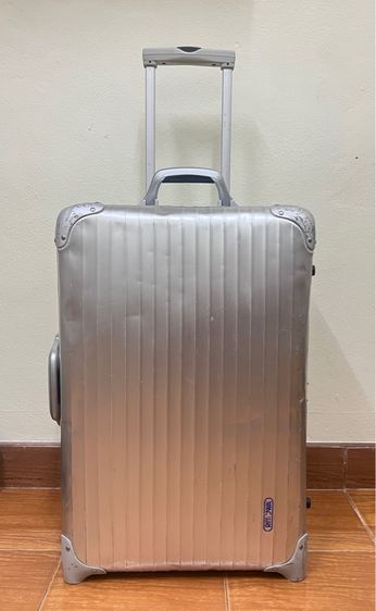 กระเป๋าเดินทาง  Rimowa Silver Integral