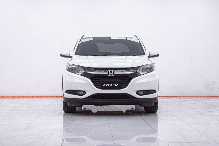 Honda HR-V 2015 1.8 S Utility-car เบนซิน ไม่ติดแก๊ส เกียร์อัตโนมัติ ขาว รูปที่ 4