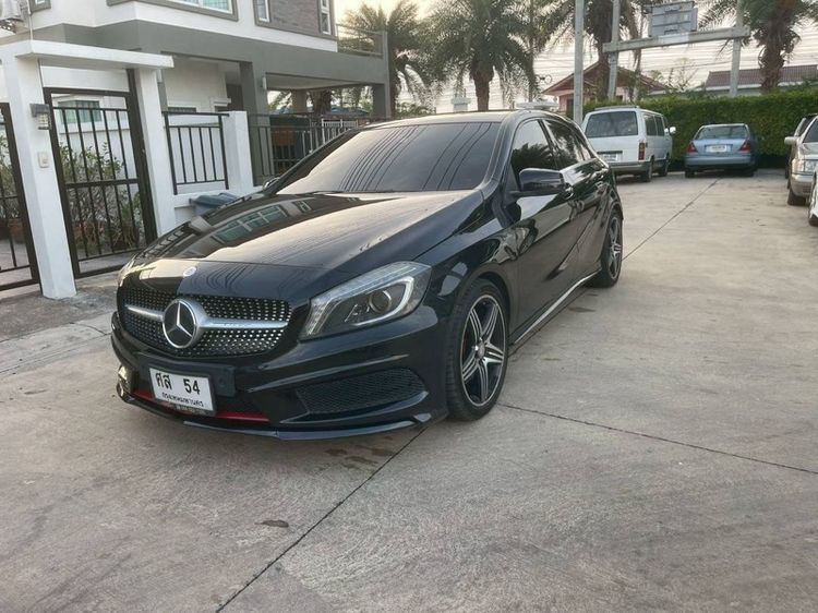 รถ Mercedes-Benz A-Class A250 สี ดำ