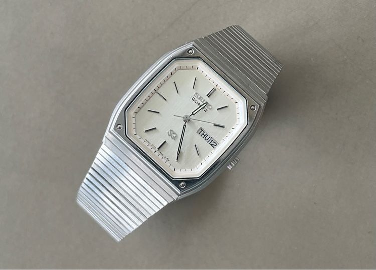 เงิน Vintage Seiko SQ
