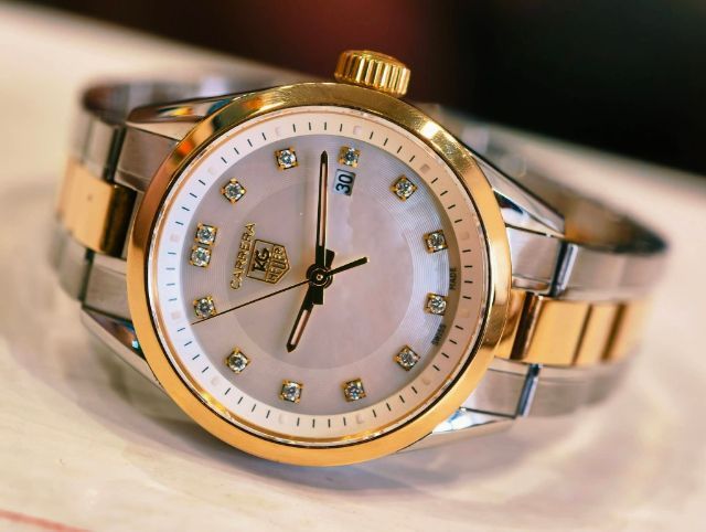 Tag Heuer Carrera 18K. Gold Lady White Monter Of Pearl Dial WV1450🇨🇭🇨🇭
   รูปที่ 4