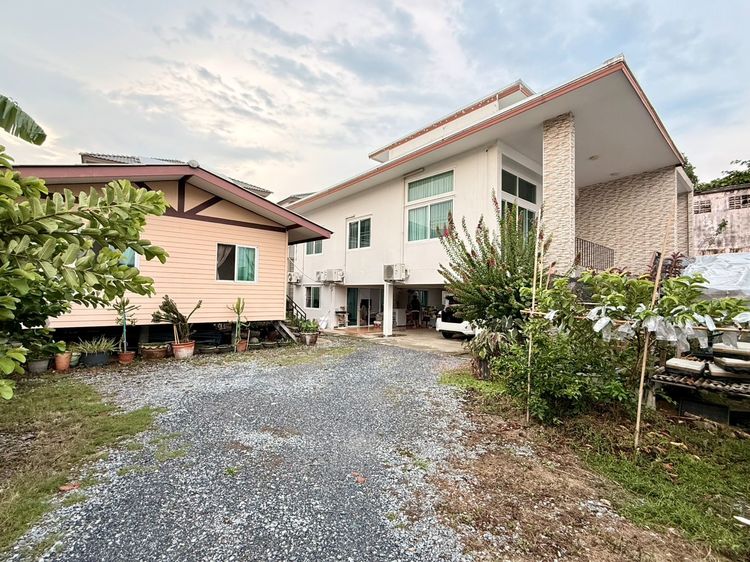 มีบางส่วน ขายบ้านเดี่ยว 2 หลัง พร้อมที่ดิน ขนาด 409 ตร.ว. พร้อมกิจการ ใกล้รถไฟฟ้า MRT สถานีแยกติวานนท์ บางกรวย นนทบุรี รูปที่ 4