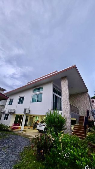 มีบางส่วน ขายบ้านเดี่ยว 2 หลัง พร้อมที่ดิน ขนาด 409 ตร.ว. พร้อมกิจการ ใกล้รถไฟฟ้า MRT สถานีแยกติวานนท์ บางกรวย นนทบุรี รูปที่ 2