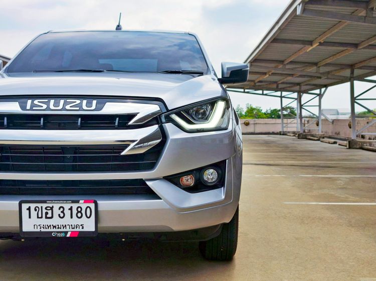 Isuzu D-MAX 2021 1.9 L Pickup ดีเซล ไม่ติดแก๊ส เกียร์ธรรมดา เทา รูปที่ 2
