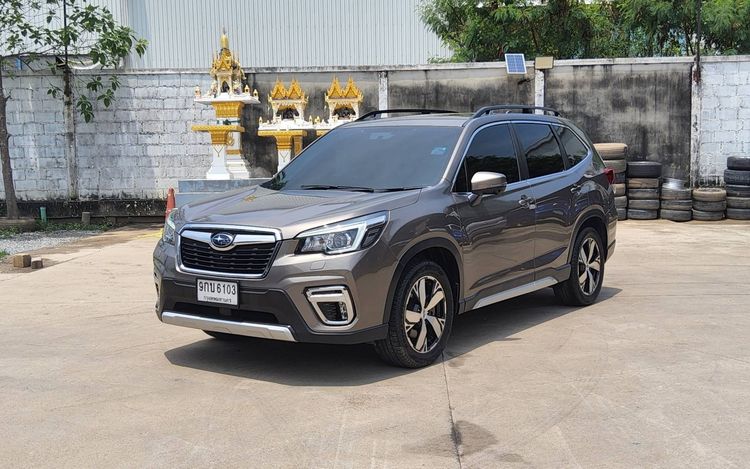 รถ Subaru Forester 2.0 S ES 4WD สี น้ำตาล