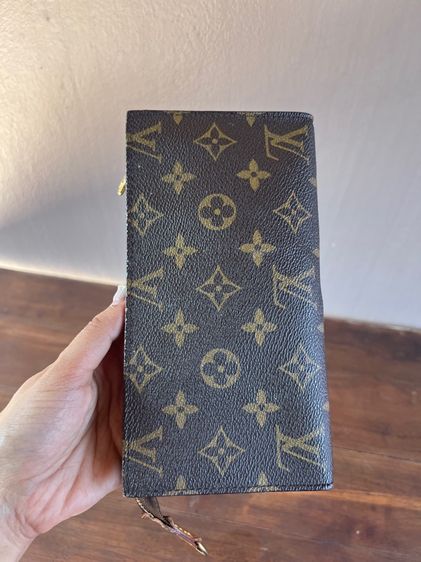 Lv แท้ รูปที่ 3
