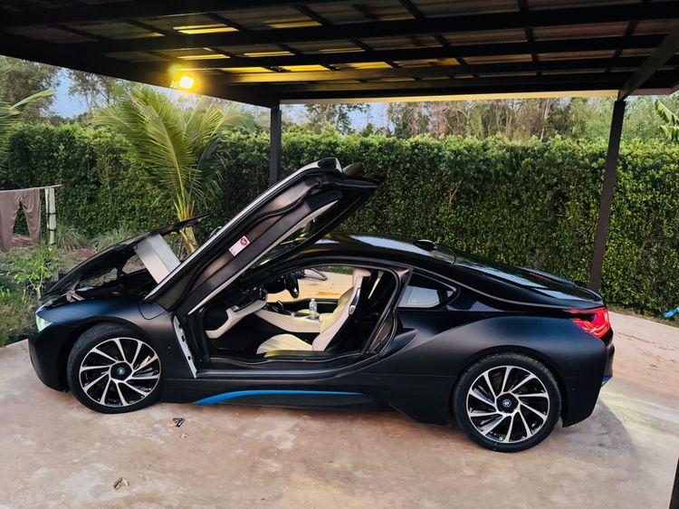 รถ BMW I8 1.5 Hybrid AWD สี ดำ