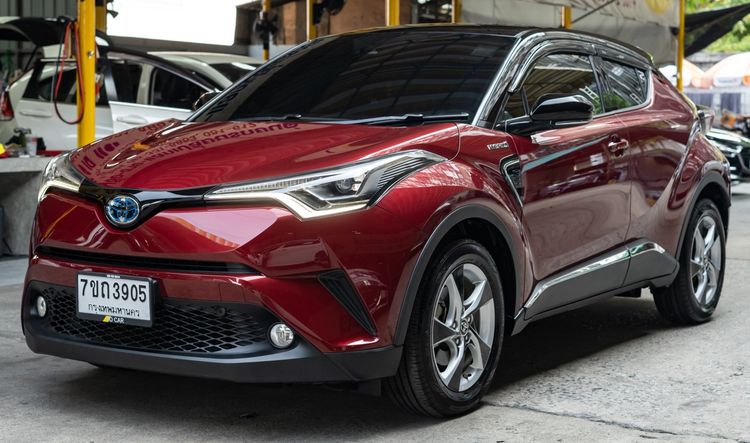 Toyota C-HR 2018 1.8 HV Hi Utility-car ไฮบริด ไม่ติดแก๊ส เกียร์อัตโนมัติ แดง รูปที่ 2