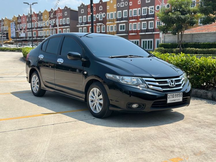 Honda City 2013 1.5 V Sedan เบนซิน ไม่ติดแก๊ส เกียร์อัตโนมัติ ดำ รูปที่ 2