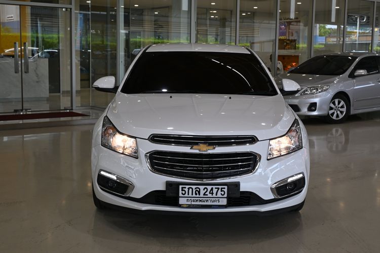 รถ Chevrolet Cruze 1.8 LTZ สี ขาว