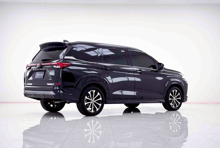 Toyota Veloz 2022 1.5 Premium Utility-car เบนซิน ไม่ติดแก๊ส เกียร์อัตโนมัติ ดำ รูปที่ 4