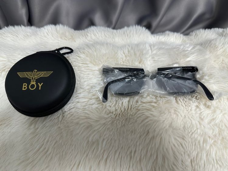 Boy London Sunglasses  รูปที่ 2