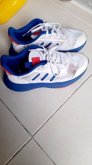 รองเท้า Adidas เด็กผู้ชายไซส์ 36