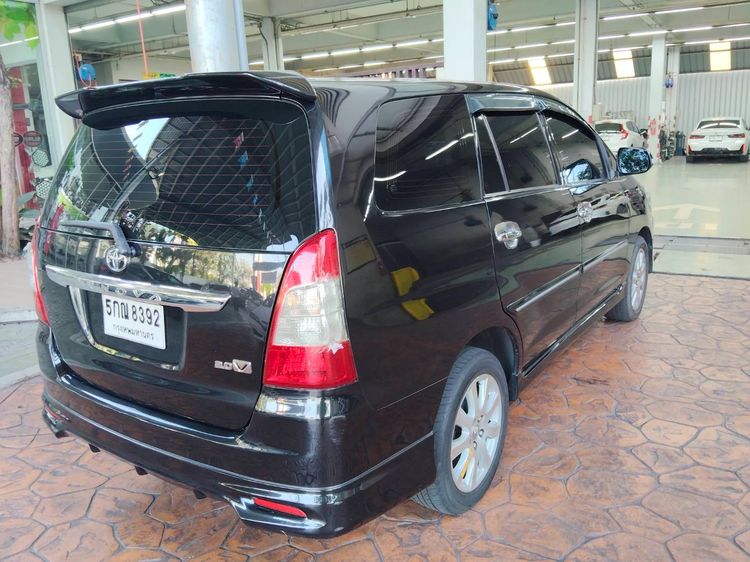 Toyota Innova 2013 2.0 V Utility-car เบนซิน LPG เกียร์อัตโนมัติ ดำ รูปที่ 4