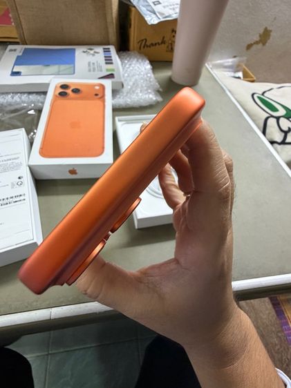 iPhone 17 pro max 256 gb cosmic orange ครบกล่อง รอบชาร์ต 4 รูปที่ 6
