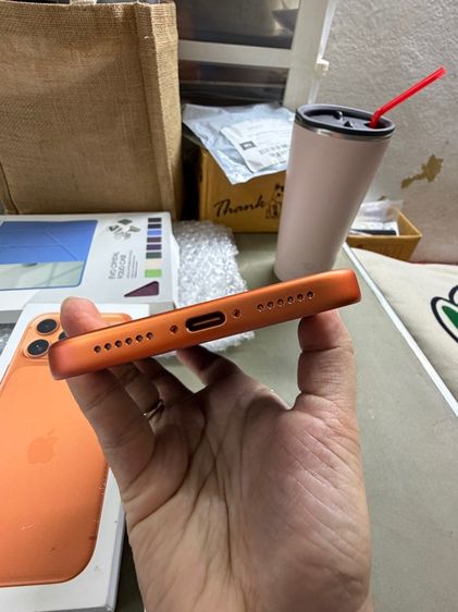 iPhone 17 pro max 256 gb cosmic orange ครบกล่อง รอบชาร์ต 4 รูปที่ 4