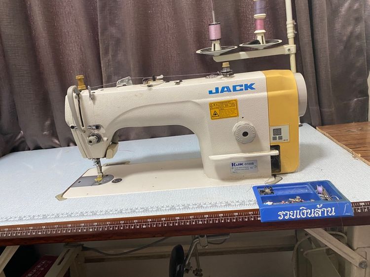 จักรเย็บผ้าอุตสาหกรรม JACK JK-9100B พร้อมโต๊ะ