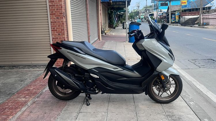 Honda 2025 FORZA 350 TFT จดปี 26 ไมล์ 1152  km.