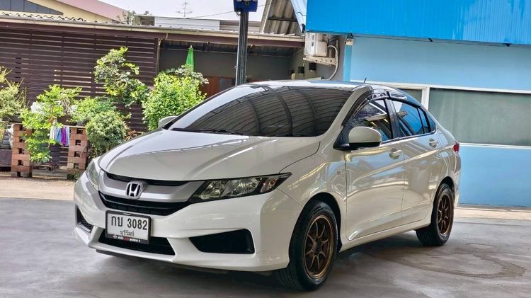 Honda City 2016 1.5 S i-VTEC Sedan เบนซิน ไม่ติดแก๊ส เกียร์อัตโนมัติ ขาว รูปที่ 2