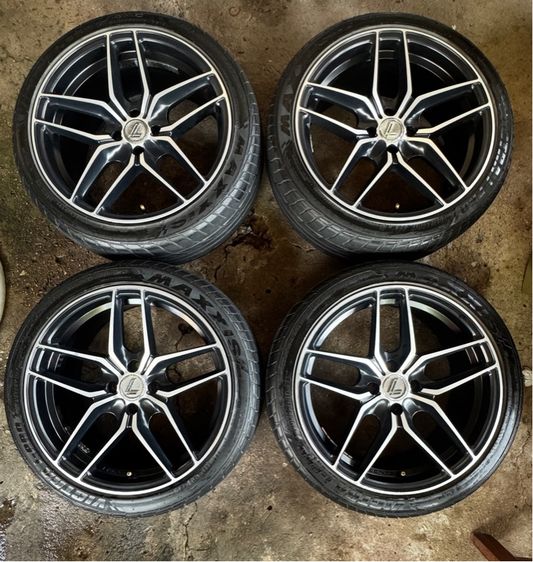 อื่นๆ 17" ขายล้อแม็กรถเก๋งถูกๆ Lenso ขอบ17นิ้ว