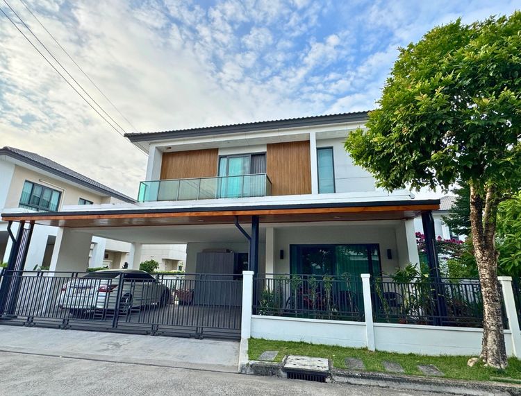 เจ้าของขายเอง บ้านเดี่ยว 4 ห้องนอน เซนโทรวงแหวน-จตุโชติ พร้อมอยู่