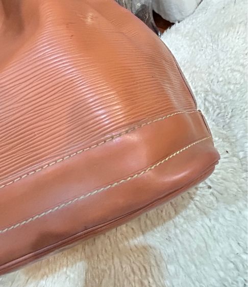 Louis Vuitton Epi Leather Petite Noe Should Bag GM รูปที่ 6