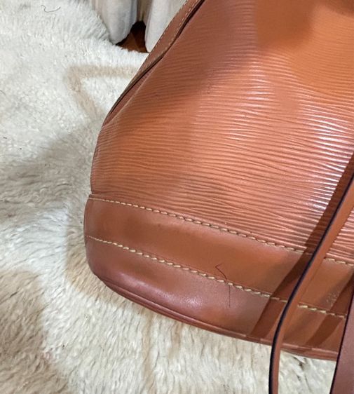 Louis Vuitton Epi Leather Petite Noe Should Bag GM รูปที่ 5