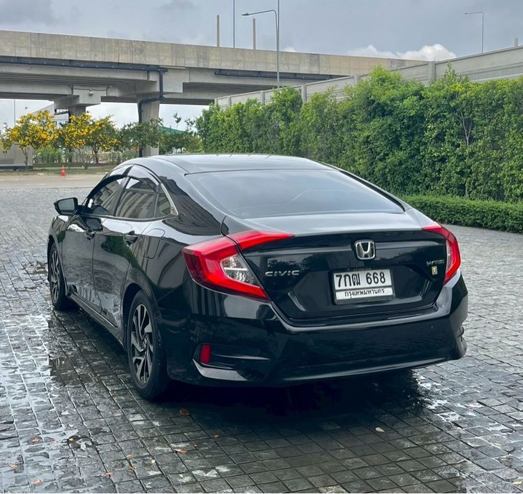 Honda Civic 2018 1.8 EL i-VTEC Sedan เบนซิน ไม่ติดแก๊ส เกียร์อัตโนมัติ ดำ รูปที่ 4