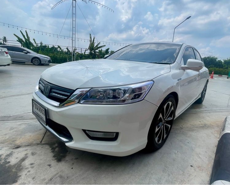 Honda Accord 2015 2.0 Hybrid ไฮบริด เกียร์อัตโนมัติ ขาว รูปที่ 2