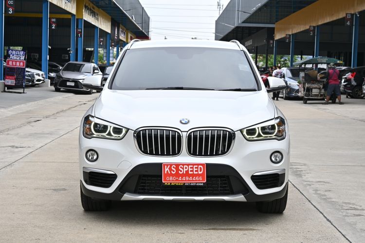 รถ BMW X1 2.0 sDrive18i xLine สี ขาว