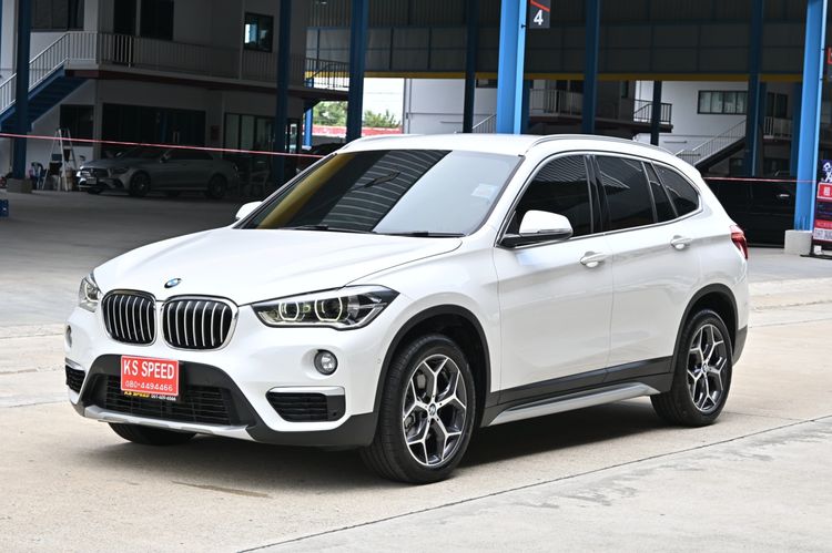รถ BMW X1 2.0 sDrive18i xLine สี ขาว