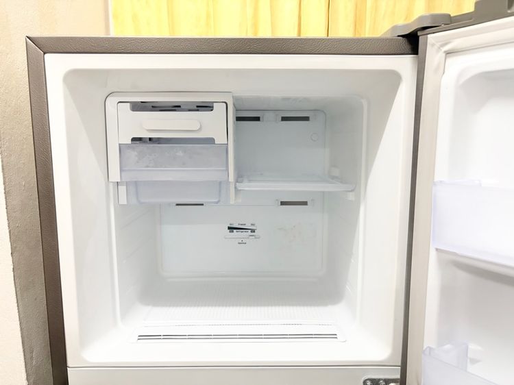 ตู้เย็น SAMSUNG 2 ประตู 7.4คิว Digital Inverter รูปที่ 7