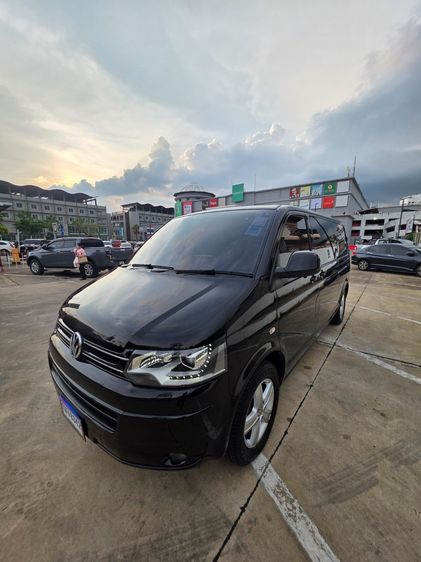 รถ Volkswagen Caravelle 2.0 TDi สี ดำ