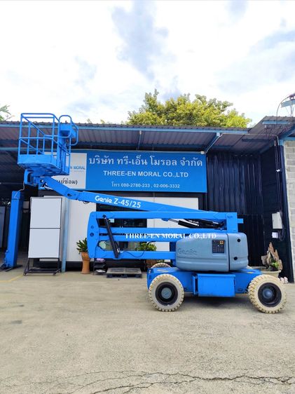 รถกระเช้า Boom Lift Genie Z45-25