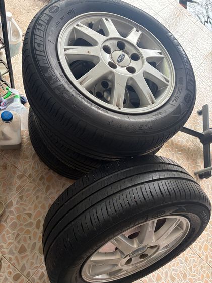 ขายล้อแม็กแท้ Ford Focus ขอบ 15 พร้อมยาง Michelin ราคาแบ่งปัน รูปที่ 4